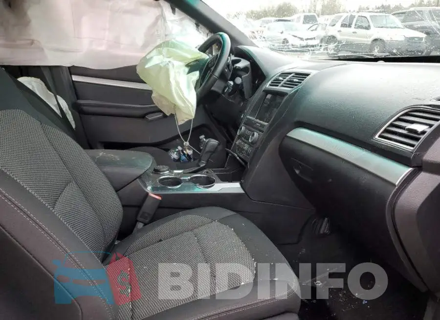 1FM5K8DH0HGA00531 Photo# 7