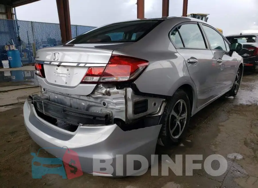 19XFB2F76FE079999 Photo# 4