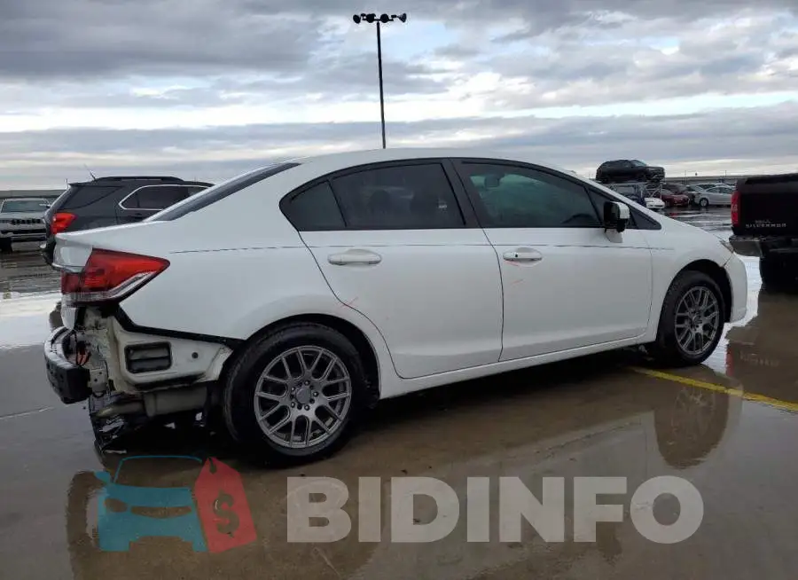19XFB2F90FE025227 Photo# 3