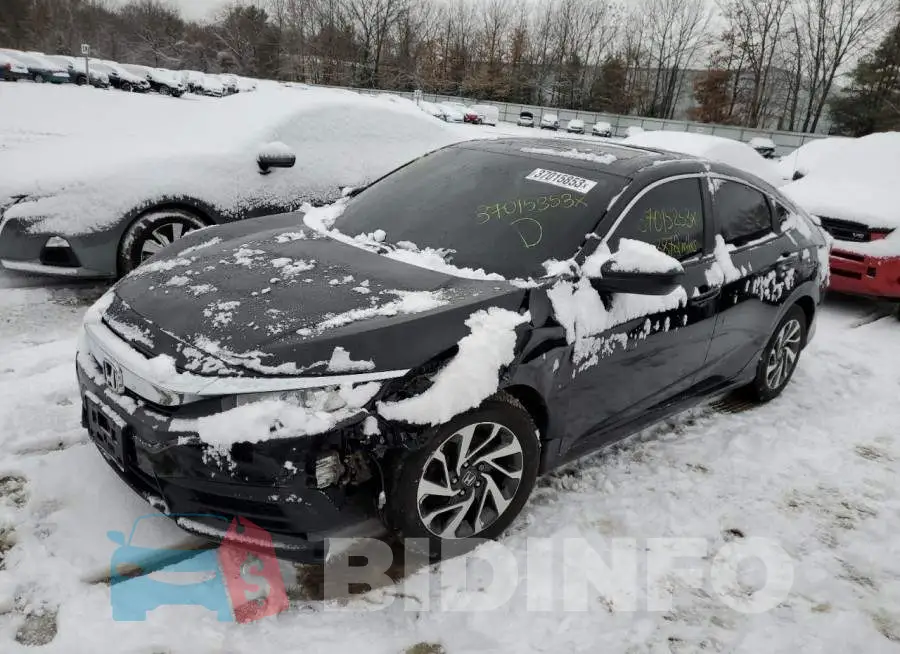 19XFC2F7XGE206834 Photo# 1