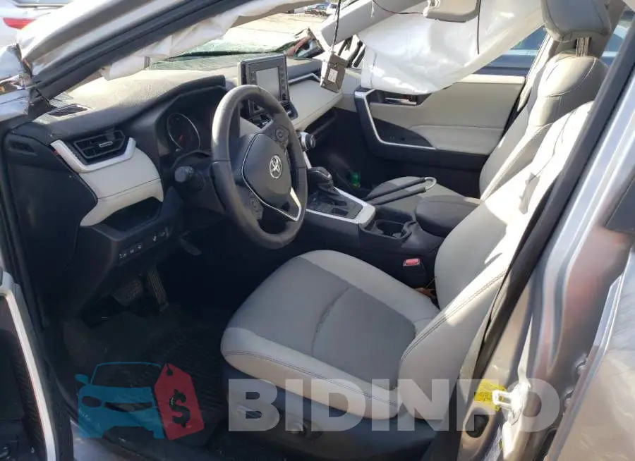 2T3A1RFV8MC163197 Photo# 7