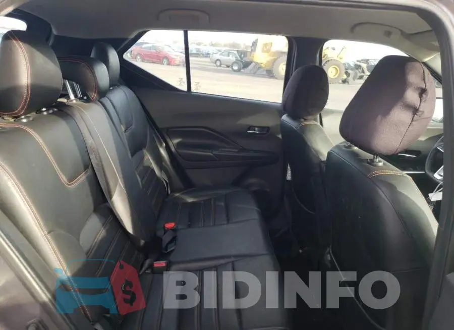 3N1CP5CU7JL520272 Photo# 10