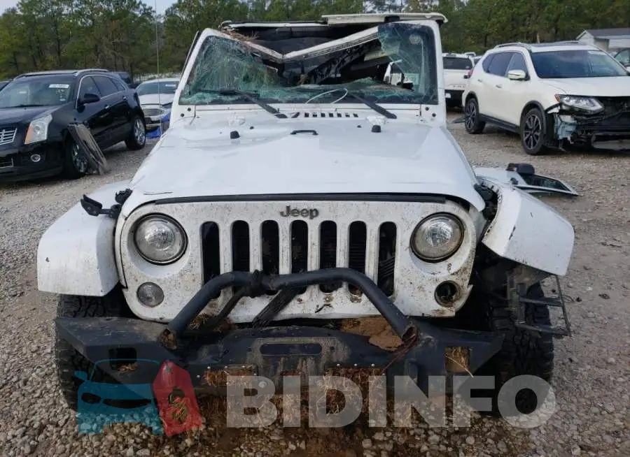 1C4BJWFG5HL673048 Photo# 5