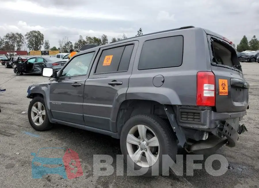 1C4NJPBBXHD203489 Photo# 2
