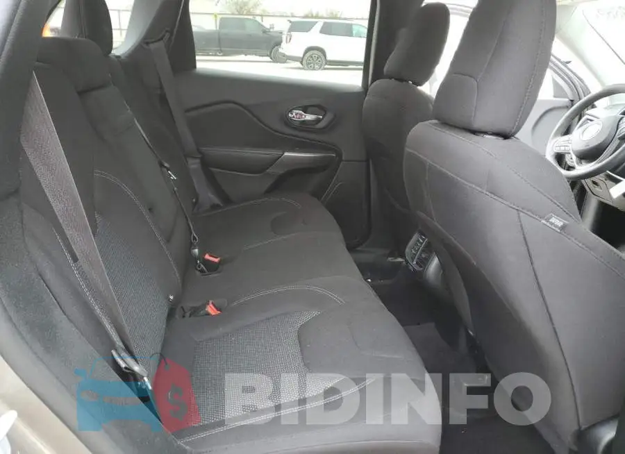 1C4PJMCB5KD105578 Photo# 11