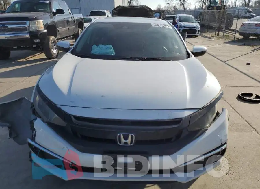 19XFC1F30LE202907 Photo# 5