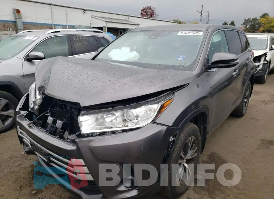 5TDBZRFH0JS496433 Photo# 2