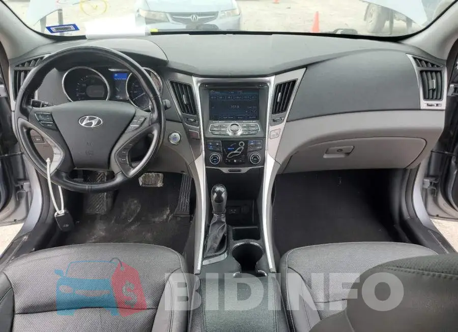 KMHEC4A47FA120625 Photo# 8