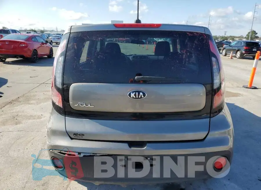 KNDJN2A21J7604778 Photo# 6
