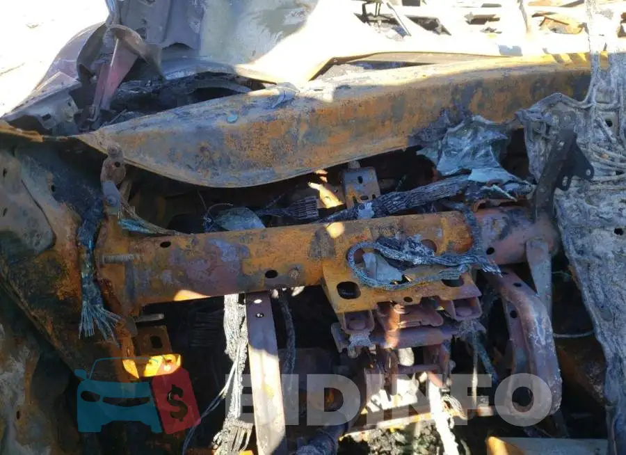 JM1GJ1V68E1118751 Photo# 9