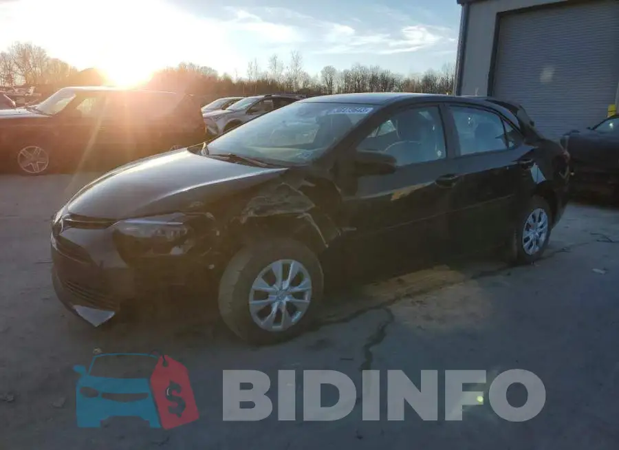 2T1BURHEXJC057962 Photo# 1