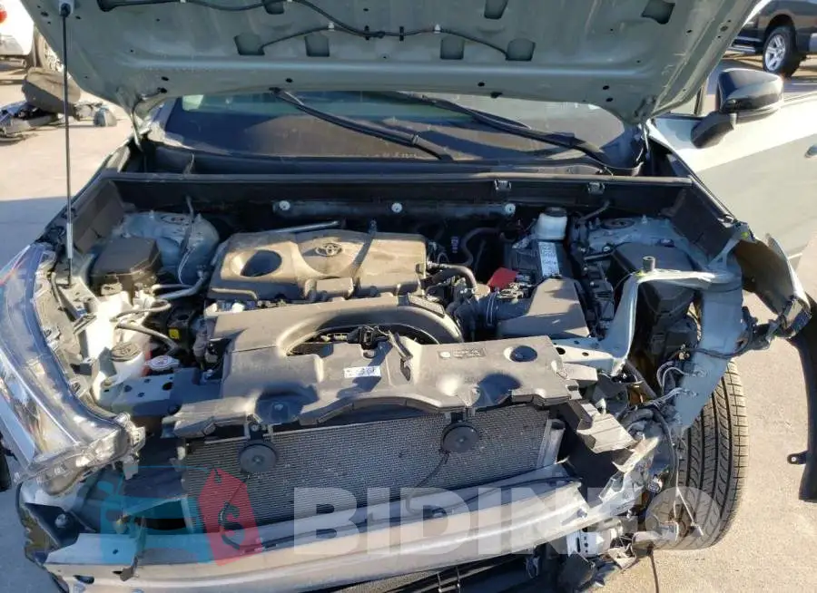 2T3J1RFV8KW035294 Photo# 11