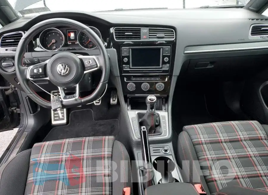 3VW5T7AUXLM000819 Photo# 8