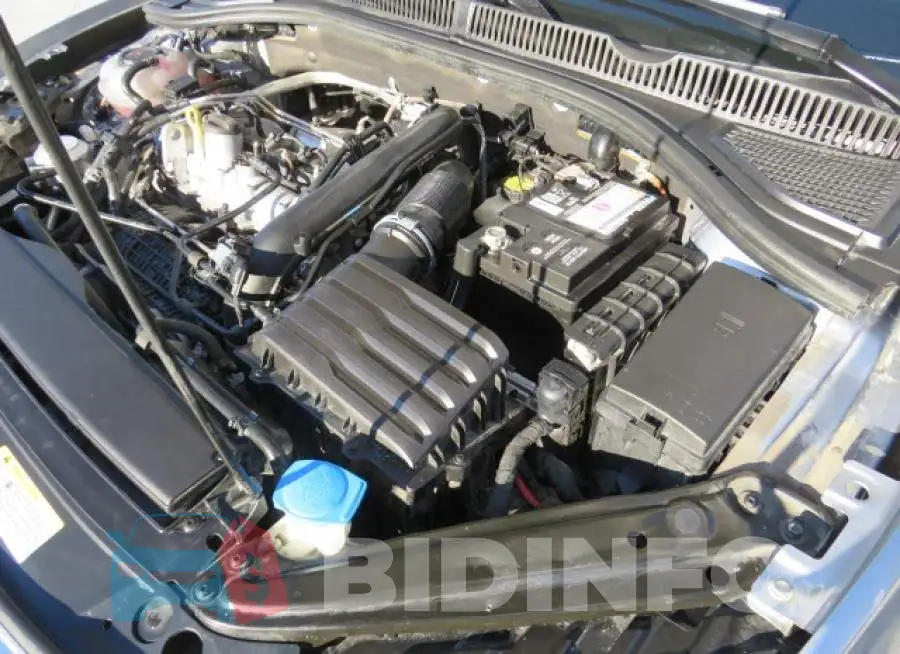 3VWC57BU4MM043649 Photo# 7
