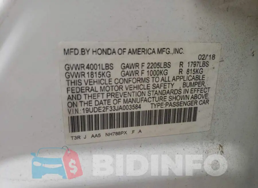 19UDE2F33JA003584 Photo# 10