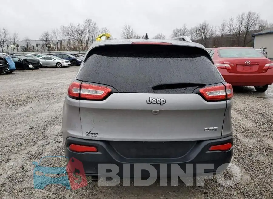 1C4PJLCB2FW517669 Photo# 6