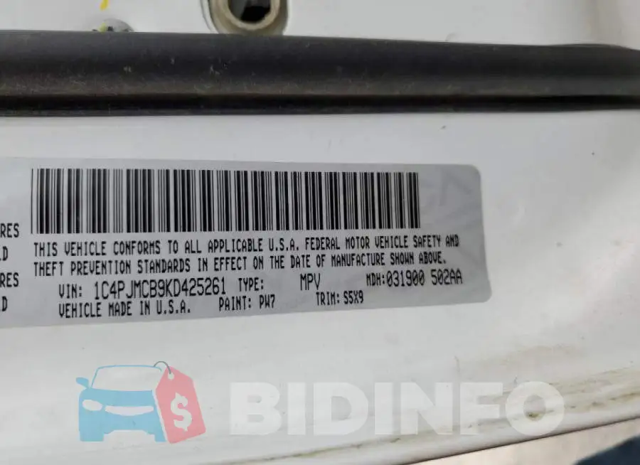 1C4PJMCB9KD425261 Photo# 13