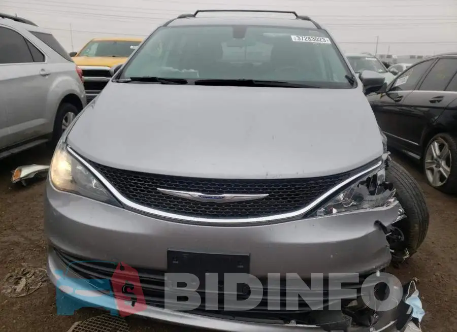 2C4RC1CG9LR108169 Photo# 5
