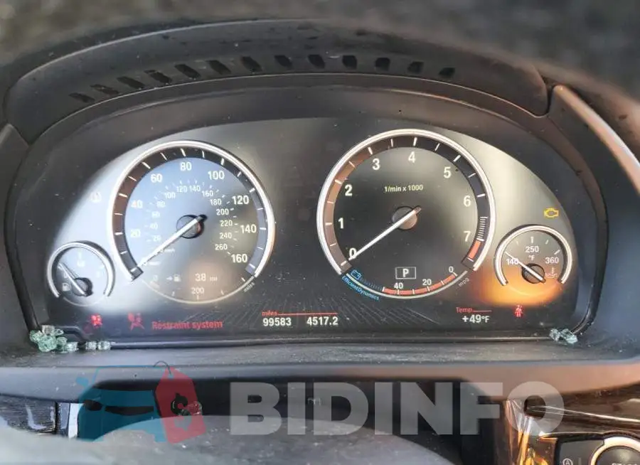 5UXKR6C52F0J76452 Photo# 9