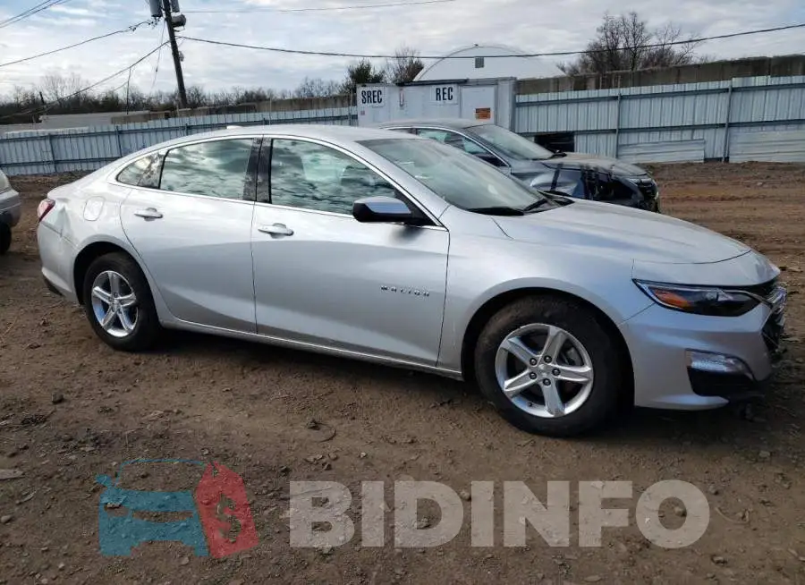 1G1ZD5ST4NF151436 Photo# 4