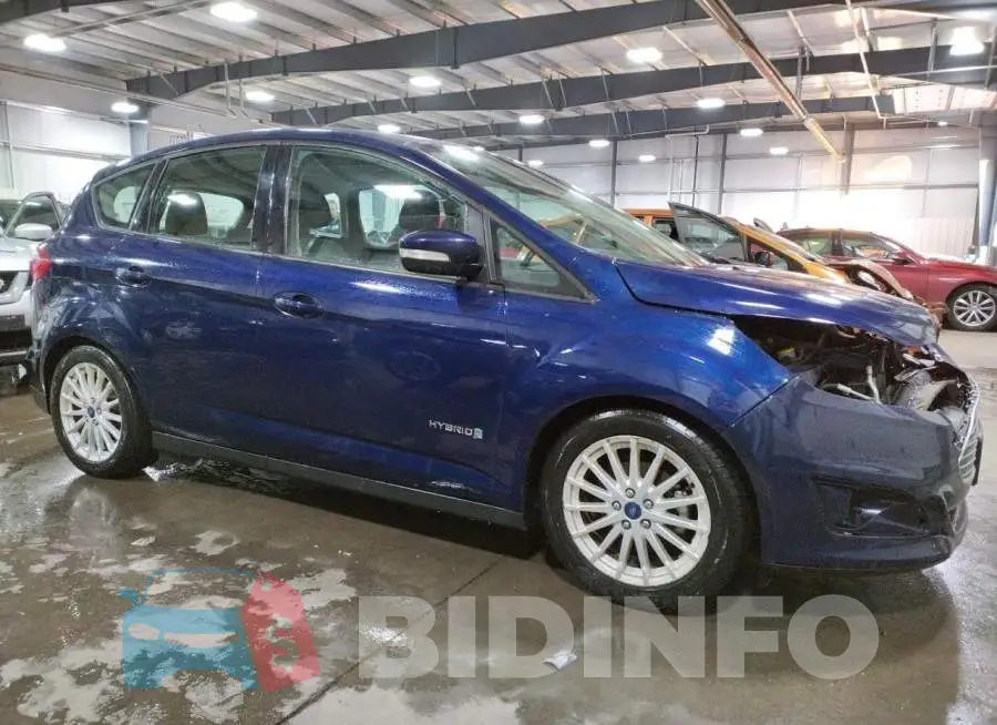 1FADP5AU2GL110882 Photo# 4