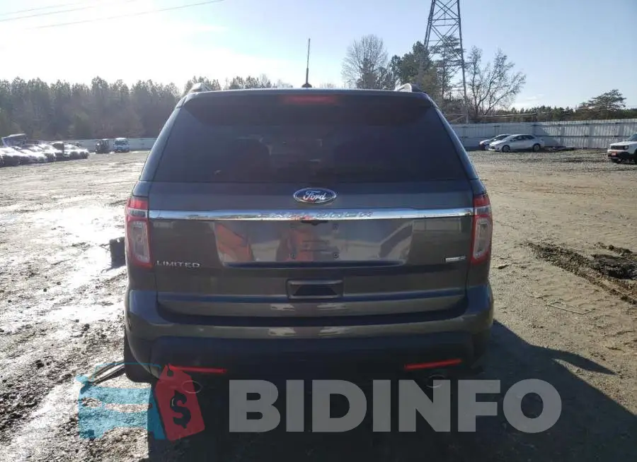 1FM5K8F80FGA52607 Photo# 6