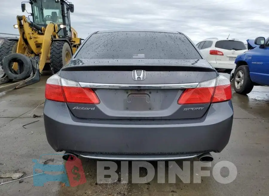 1HGCR2F54FA125640 Photo# 6