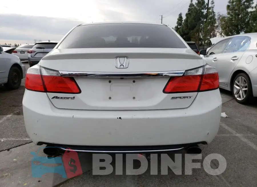 1HGCR2F55EA070632 Photo# 6
