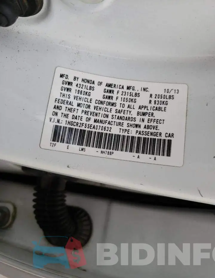 1HGCR2F55EA070632 Photo# 12