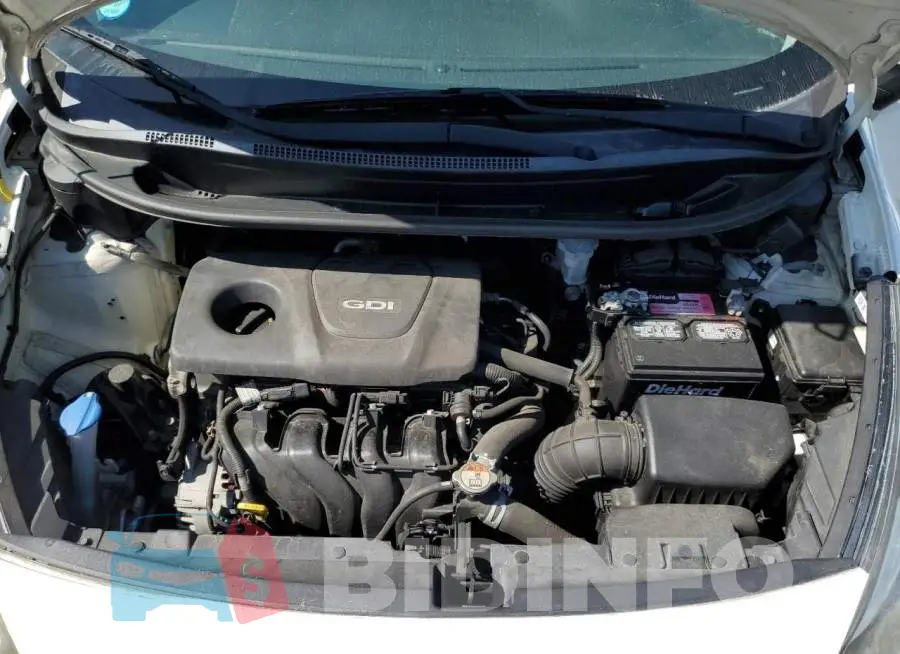 KNADM4A32G6688044 Photo# 11