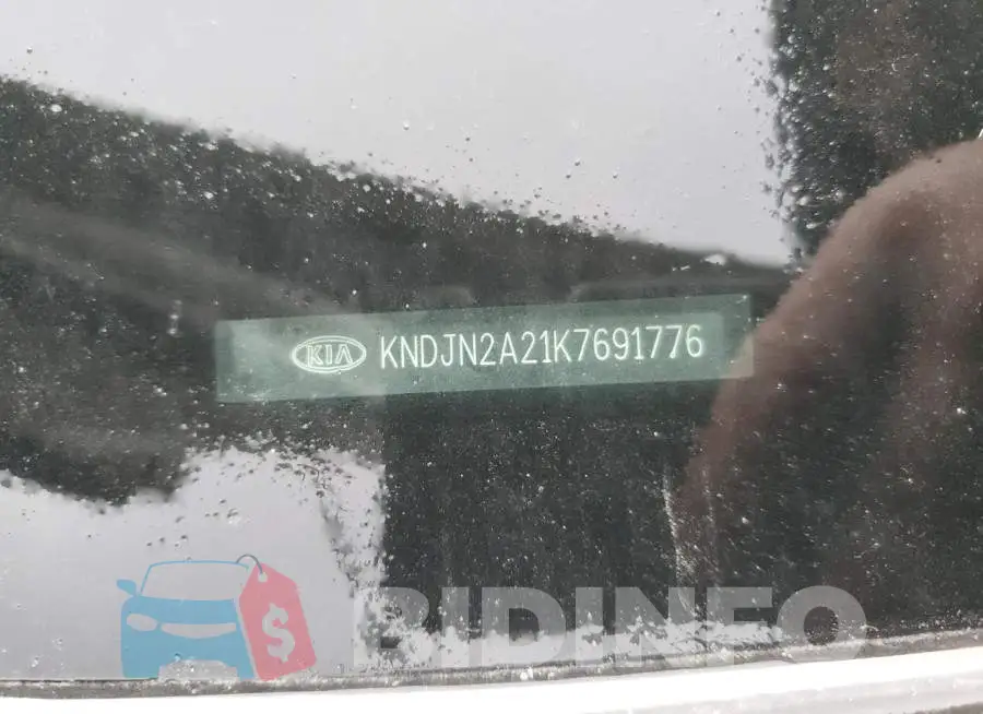 KNDJN2A21K7691776 Photo# 12