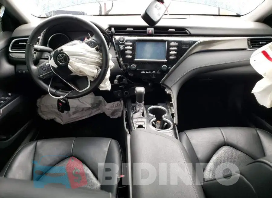 4T1B61HK4JU671230 Photo# 8
