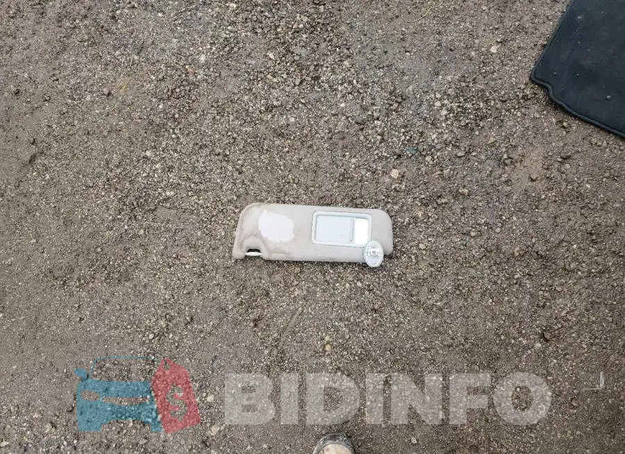 4T1BF1FK9GU510092 Photo# 12