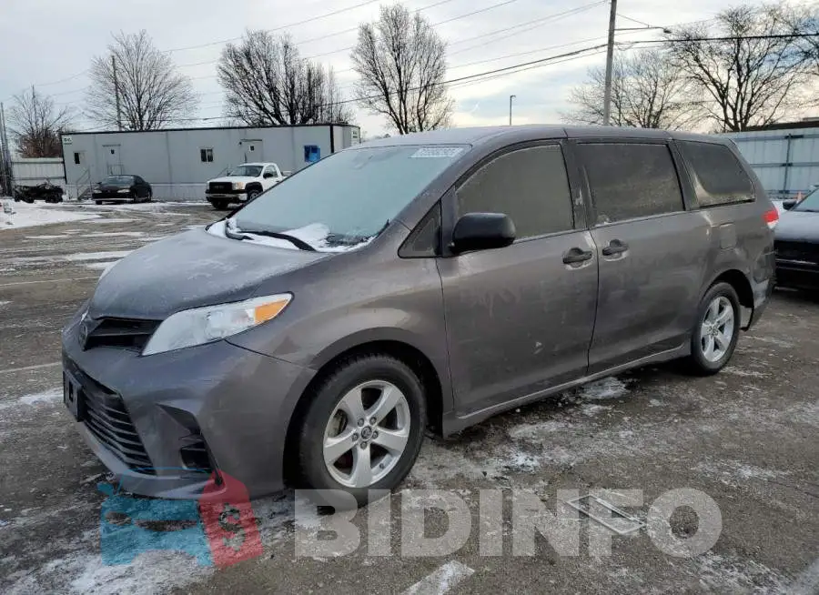 5TDZZ3DC0JS949324 Photo# 1