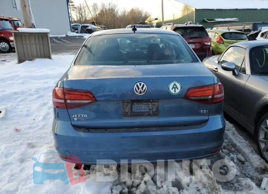 3VW267AJ9GM253992 Photo# 6