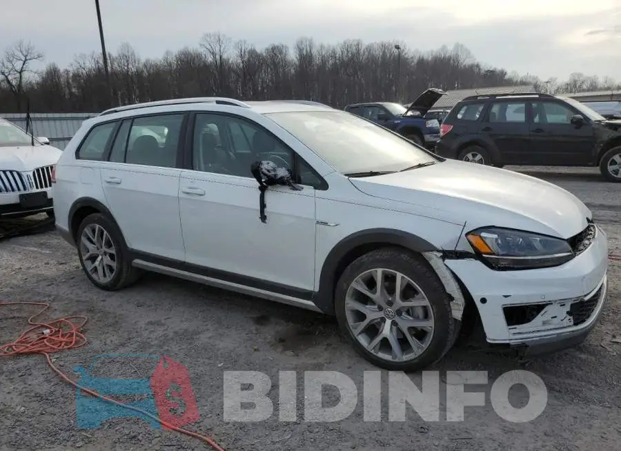 3VWH17AU3HM526008 Photo# 4
