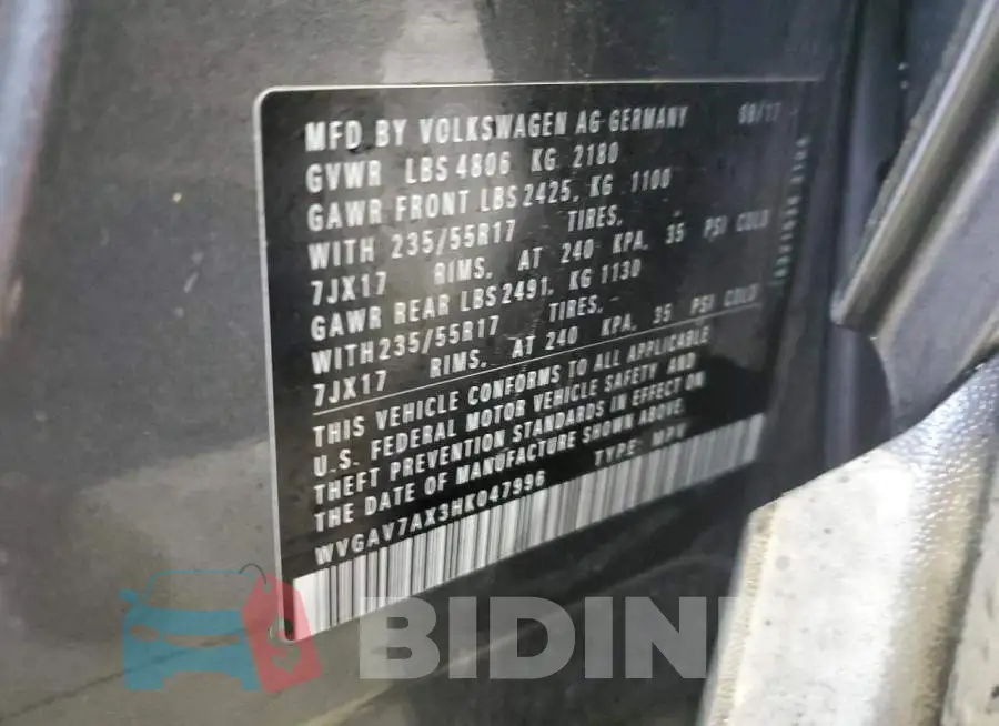 WVGAV7AX3HK047996 Photo# 13