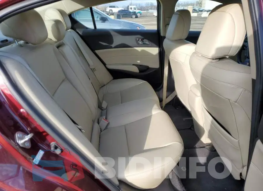 19UDE2F39GA007048 Photo# 10