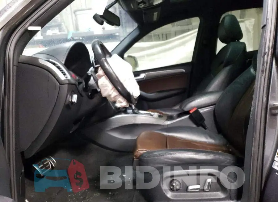WA1CGAFP5FA127214 Photo# 7