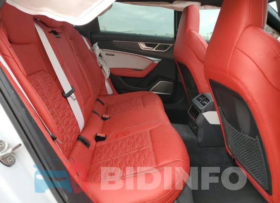WUA1CBF28NN904580 Photo# 6