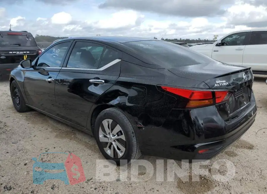 1N4BL4BV9NN413731 Photo# 2