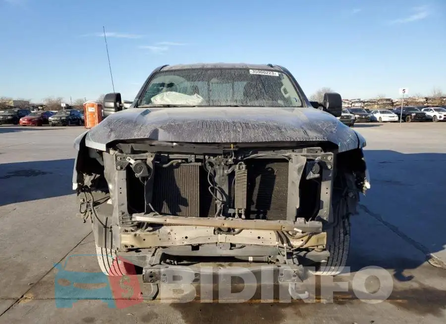 1N6AA1F13JN510335 Photo# 5