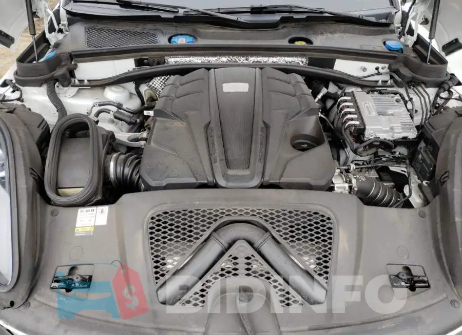 WP1AB2A56MLB37323 Photo# 12