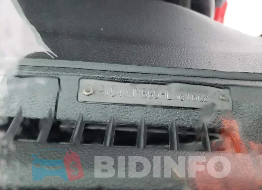 1C4AJWBG5HL661662 Photo# 12