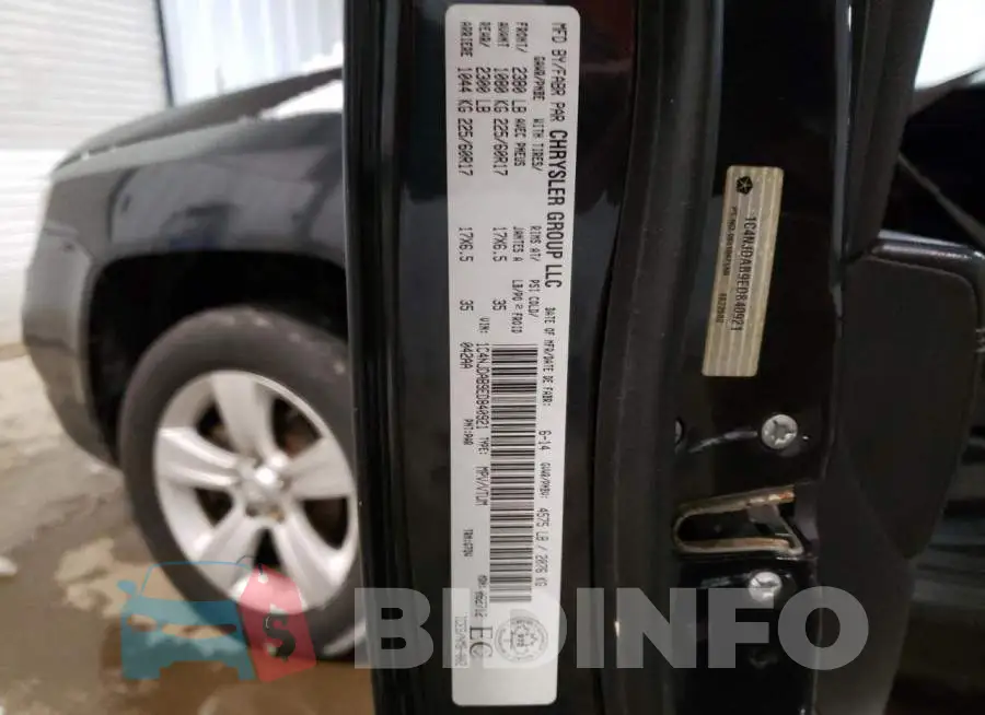1C4NJDAB9ED840921 Photo# 14
