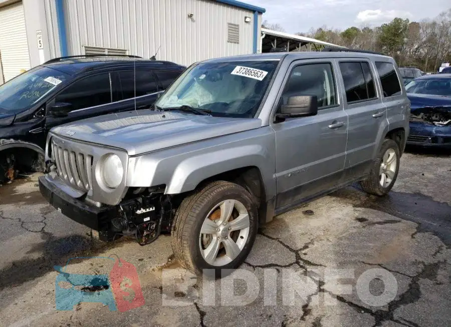 1C4NJPFB0ED912986 Photo# 1