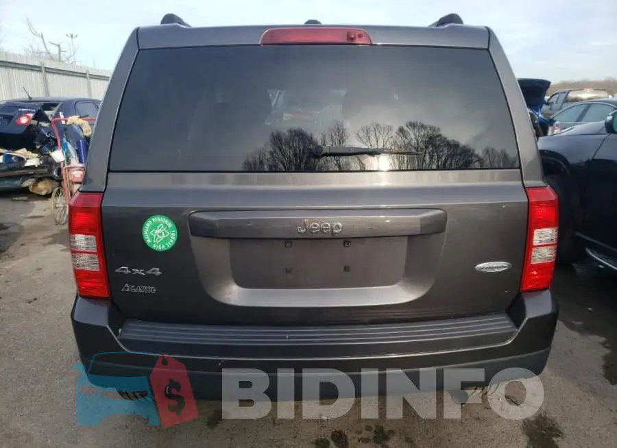 1C4NJRFB6ED796317 Photo# 6