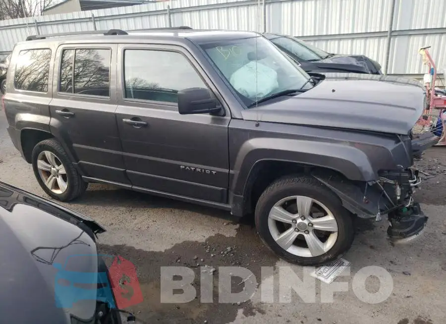1C4NJRFB6ED796317 Photo# 4