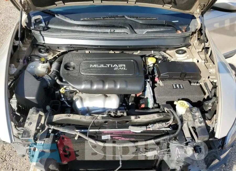 1C4PJLCB6FW506125 Photo# 12