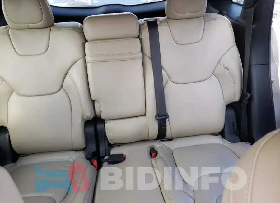1C4PJLDB5FW608417 Photo# 10